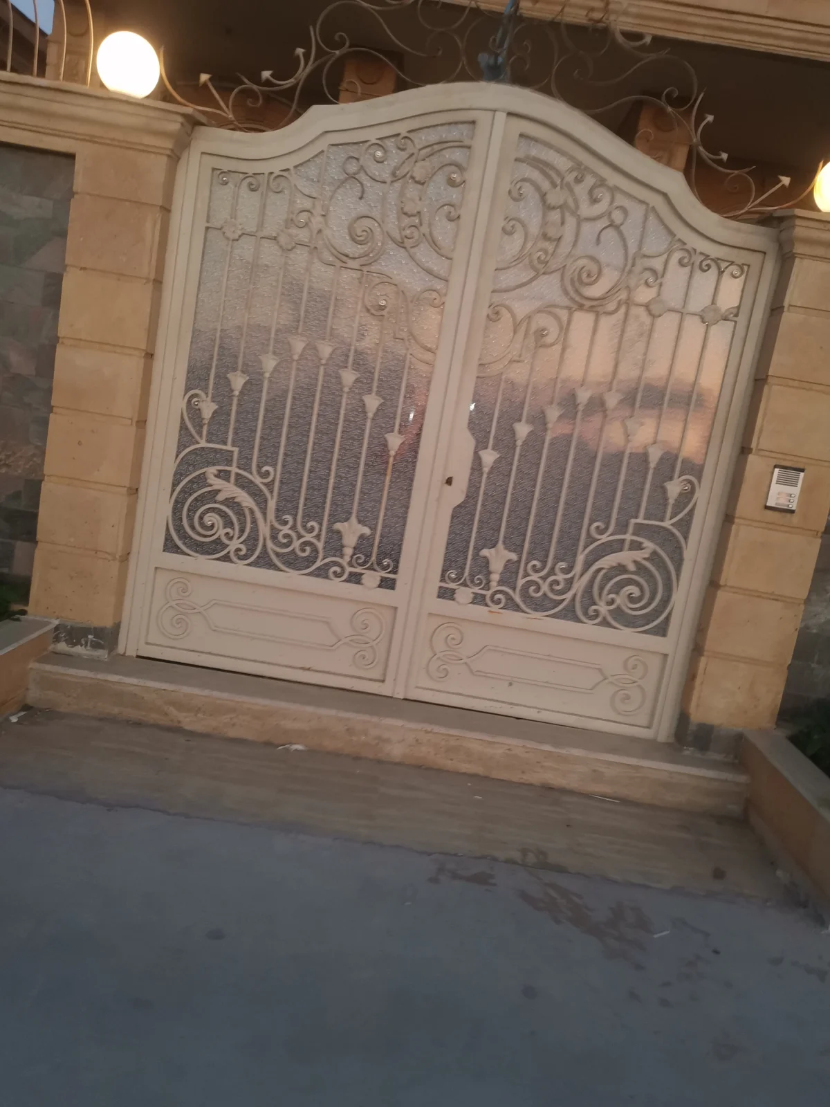 فايبر جلاس — عمل 2026/04/17 #522 في منفلوط